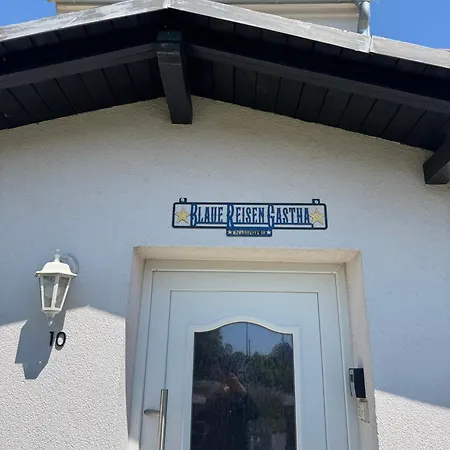 Blaue Reisen Inn *